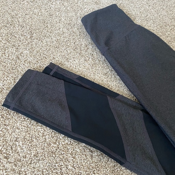 Zella gray black color block Banded athletic workout Leggings size XS - Picture 8 of 15